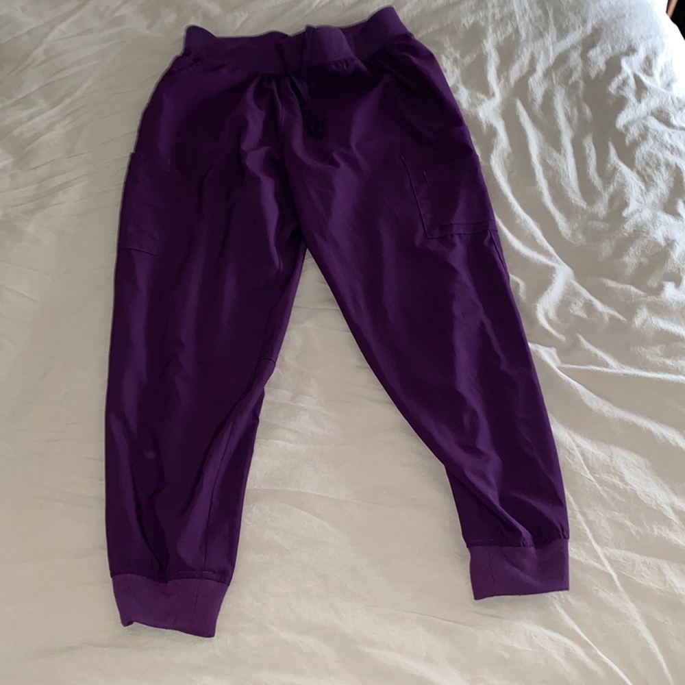 Jogger Scrubs Eggplant